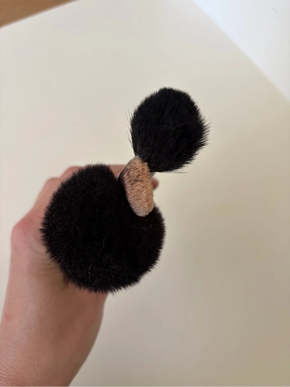 Bobbi Brown Beige Handle 3-Piece Makeup Brush Set with Black Ferrules